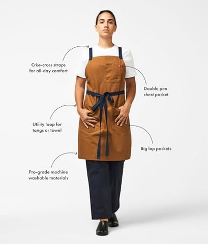 Hedley & Bennett double lap pockets apron with pen slot for organization.