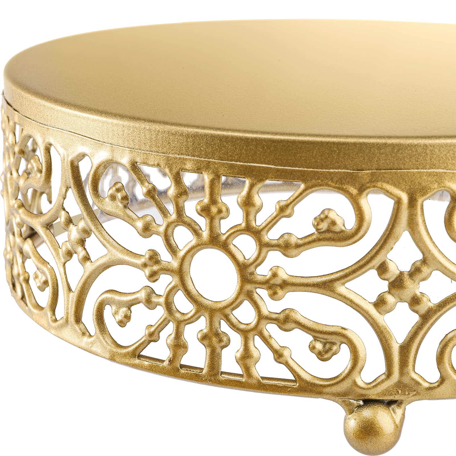 Hedume gold-base dessert stand with sculpted accents for luxe parties.