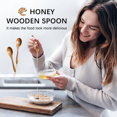 Hefild honey spoons dip smoothly for precise honey scooping and topping desserts.