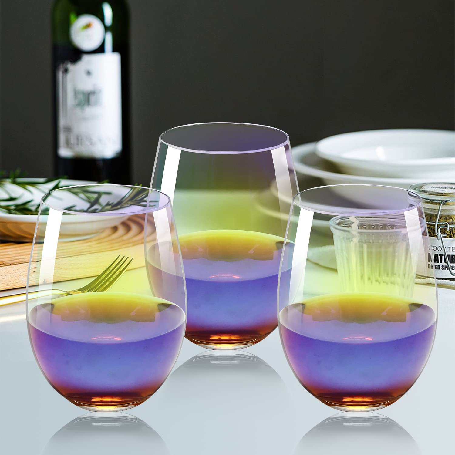 HELLWANG lead-free soda-ash glass supports pure wine presentation.