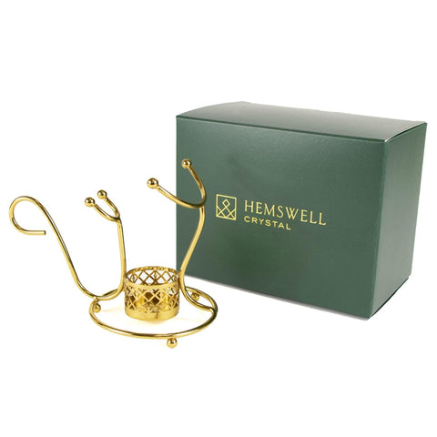 Hemswell Crystal Warmth Glow setup enhances ambience for evening toasts.