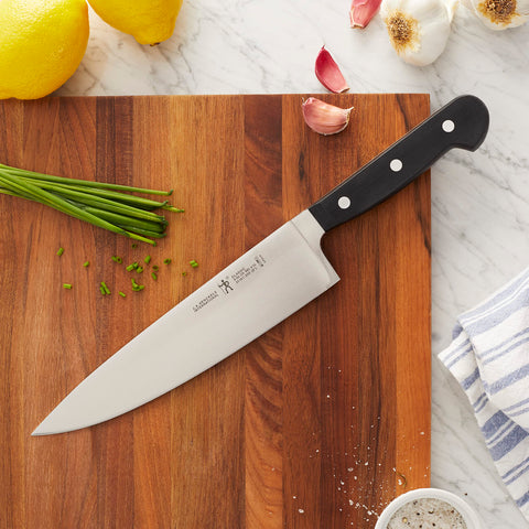 Henckels Classic knife handle and balance for comfortable, controlled slicing.