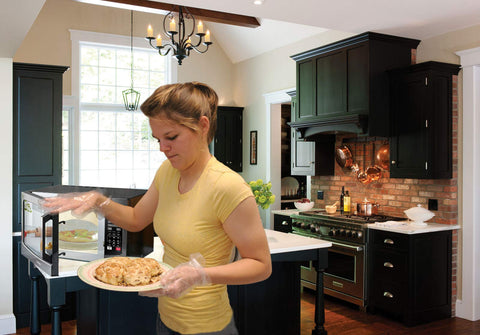 HENYU cover keeps microwave clean and reduces splatter during cooking.