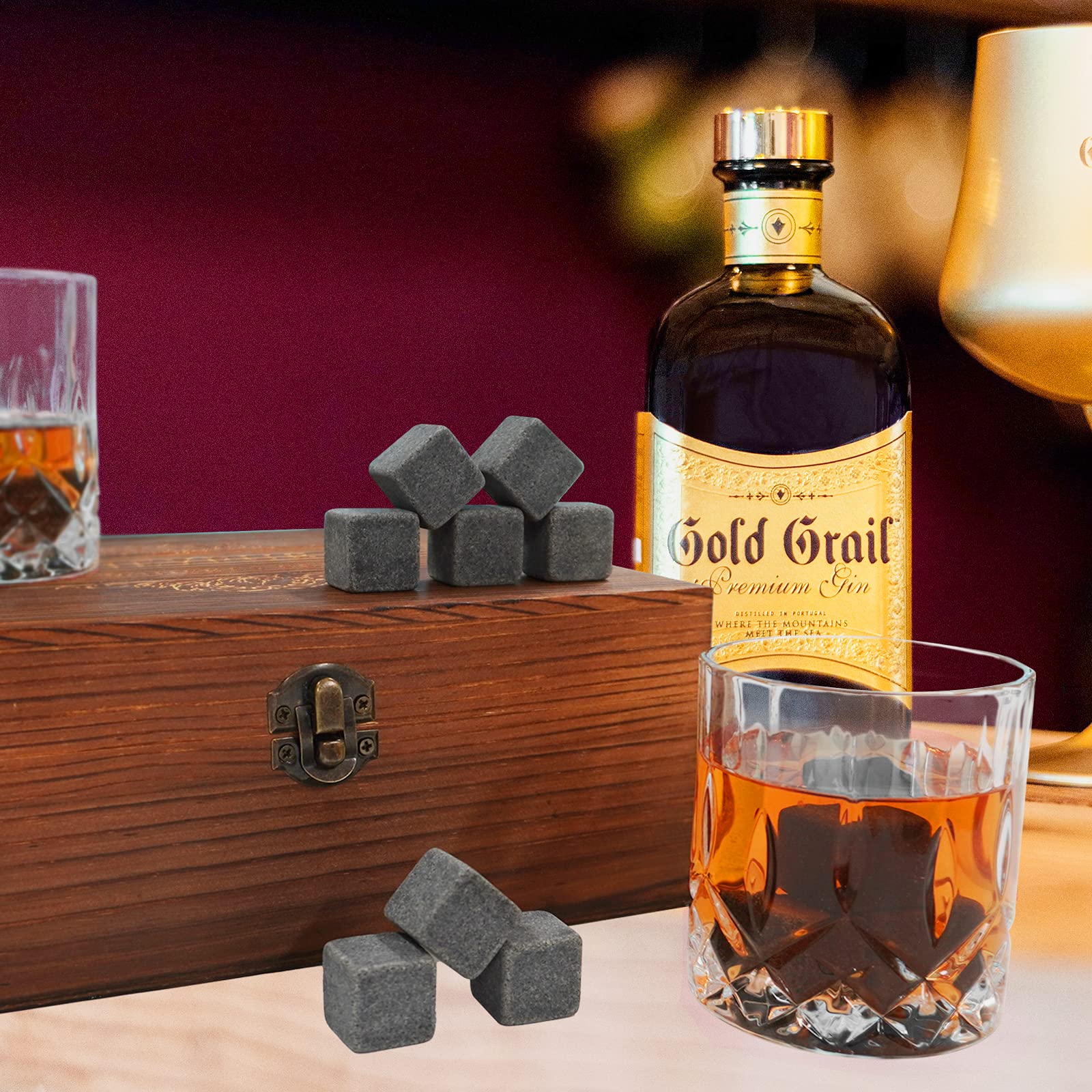 HEYPUB velvet bag protects rocks during storage and gifting.