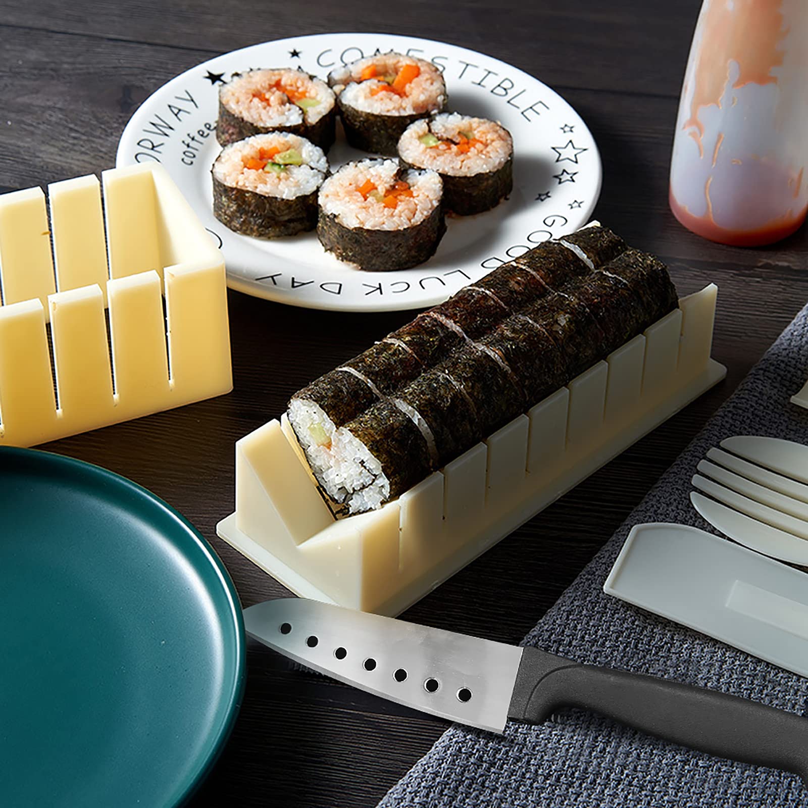 HI NINGER deluxe triangle sushi mold for geometric bites
