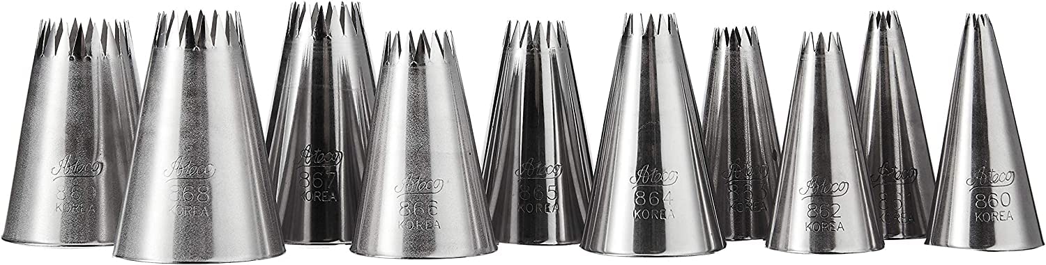Ateco 870 stainless steel pastry tips for precise star shapes.