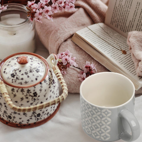 Gift-ready Hiceeden mug set for family and friends.