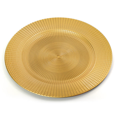 Hiceeden wedding party table setup with decorative charger plates
