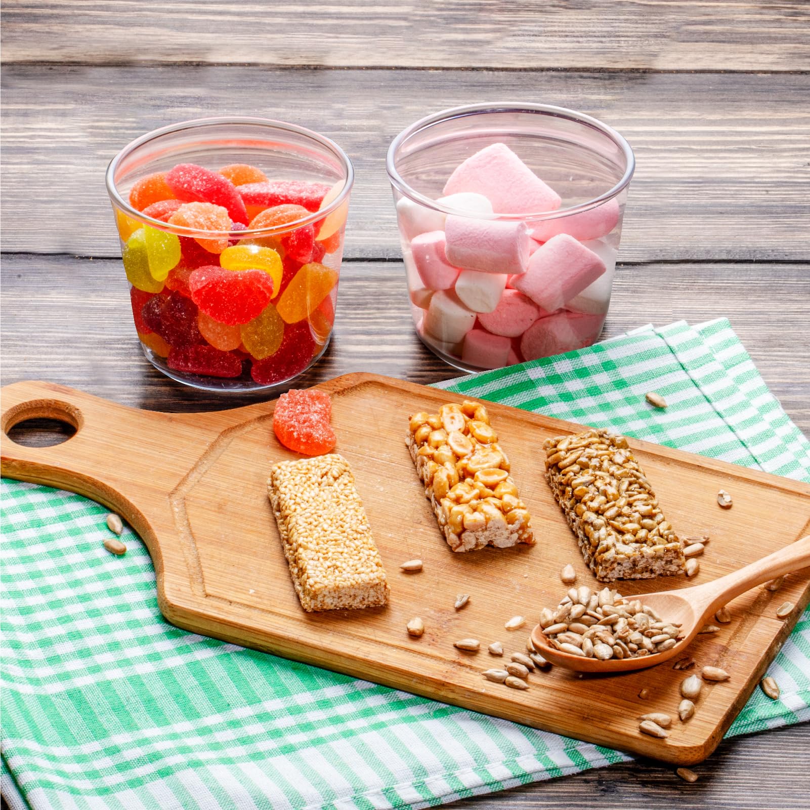 HillSpring borosilicate glass bowls with textured design for durability.