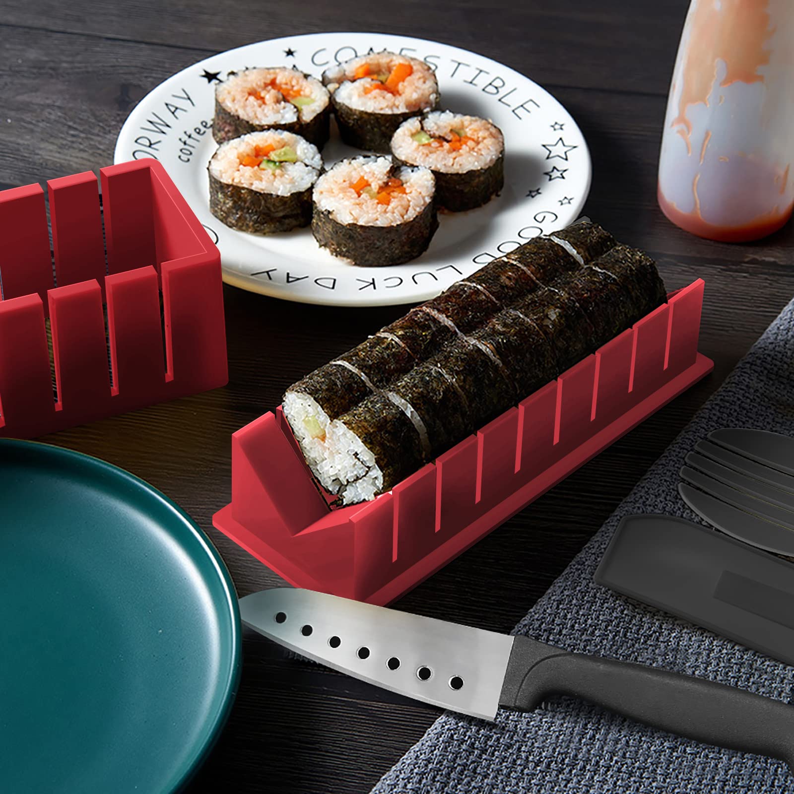 HI NINGER sushi kit laid out ready for a family sushi night.