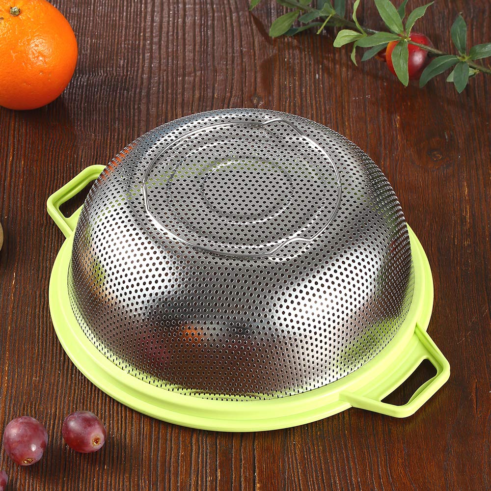 HiramWare ergonomic handle offers secure grip even when wet.