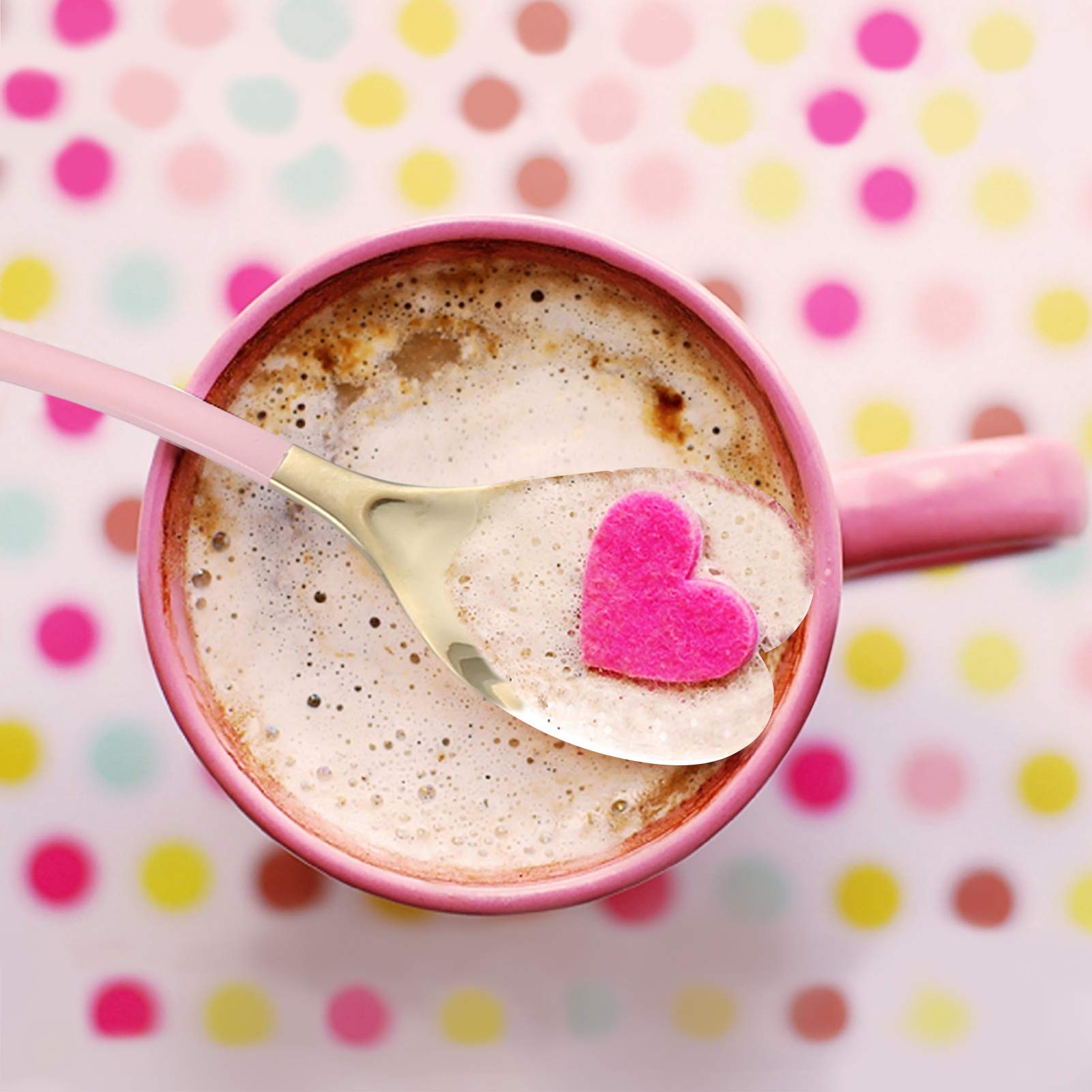 HISSF pink heart handle close-up shows ergonomic grip for easy scooping