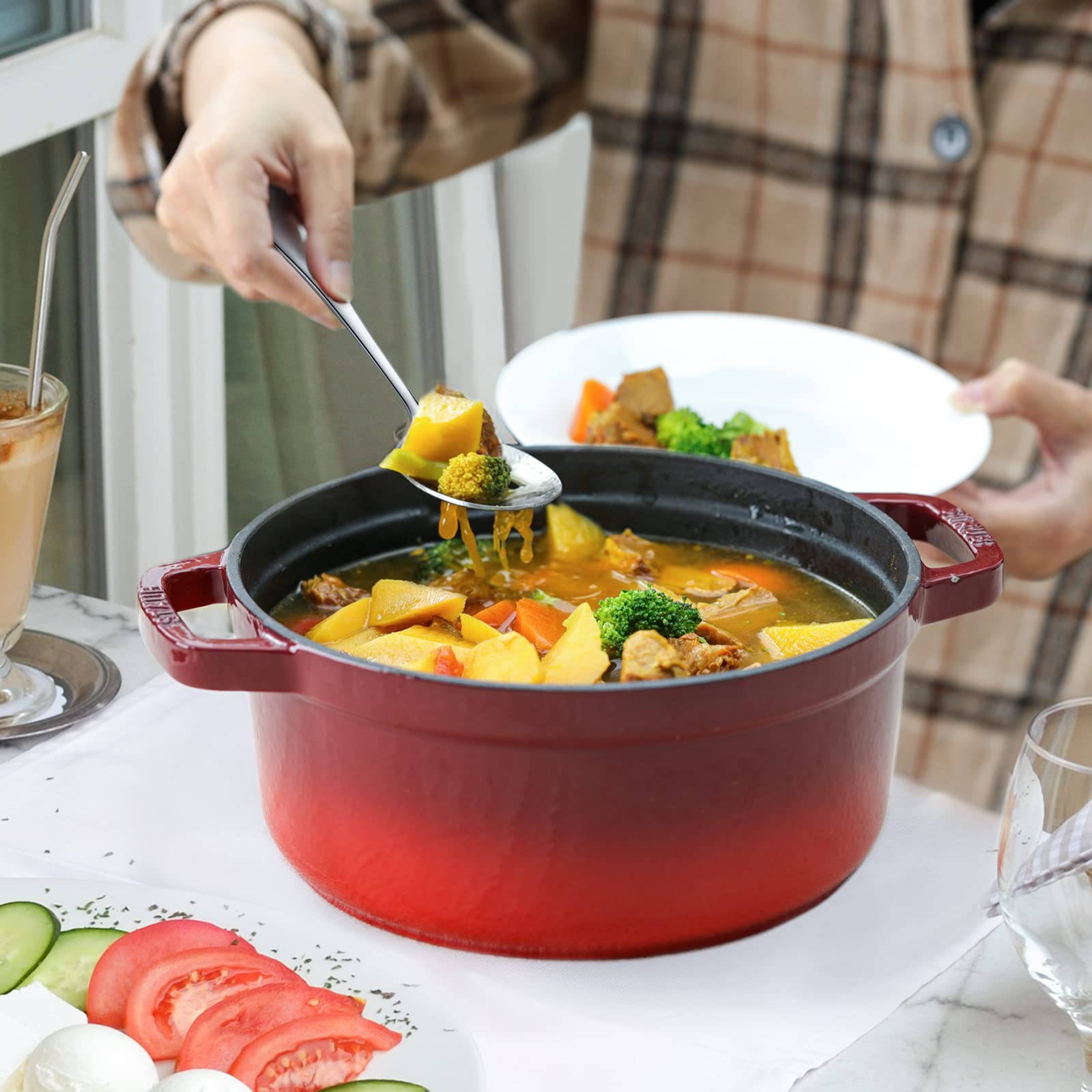 Sturdy 18/8 stainless steel construction resists bending during heavy use.