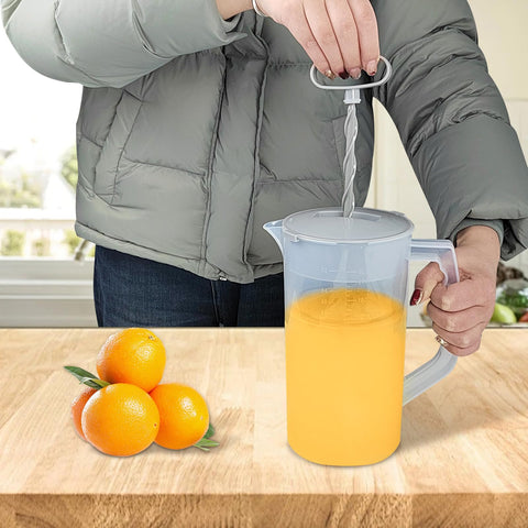 Hlimior wide-spout design reduces splashes when pouring