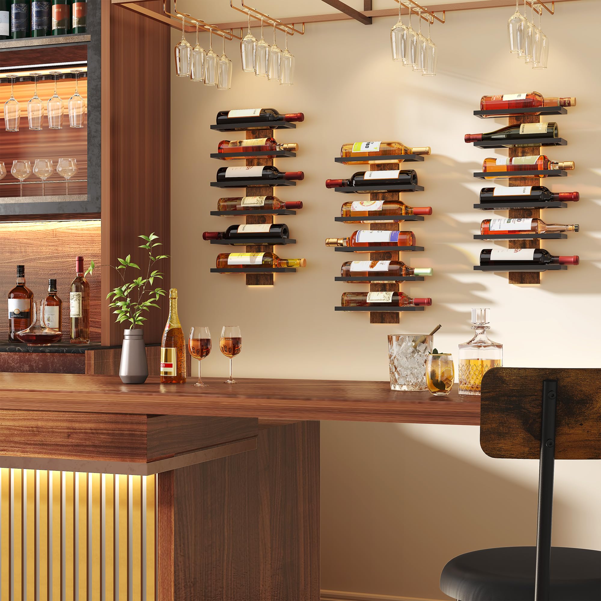Hoctieon sturdy wood-metal construction resists bending for long-term display.
