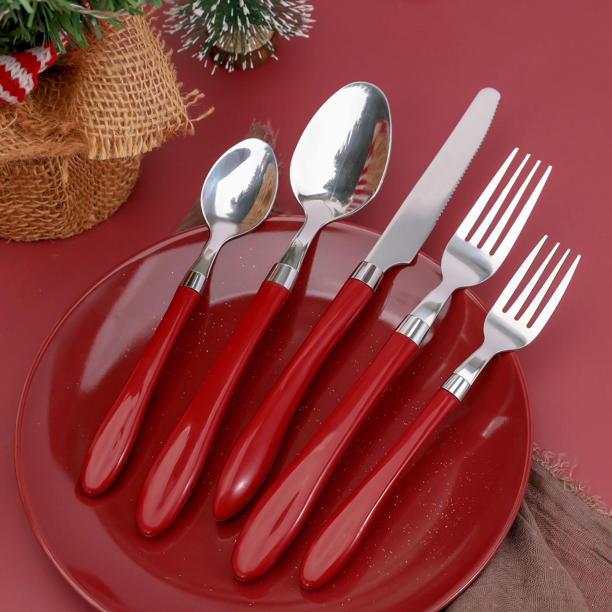 HOFTEN 18/0 stainless steel heads with ABS handles for durable daily use.