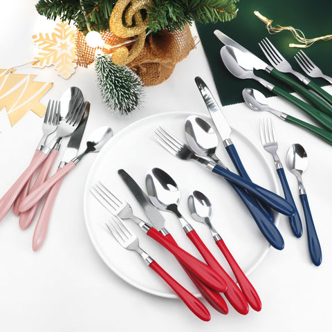 HOFTEN red flatware set ideal for parties and family dinners.