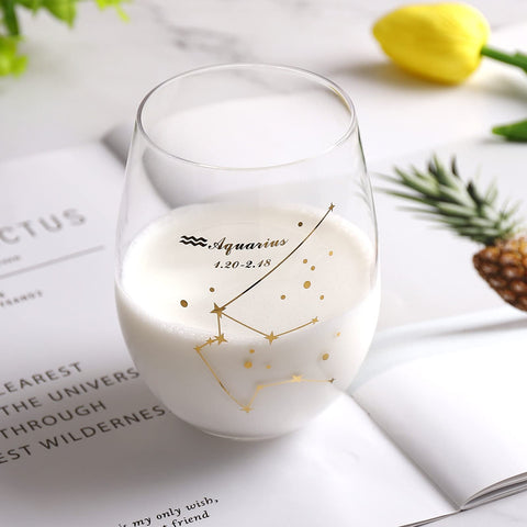 HOHY Aquarius design complements themed table settings and gifts.