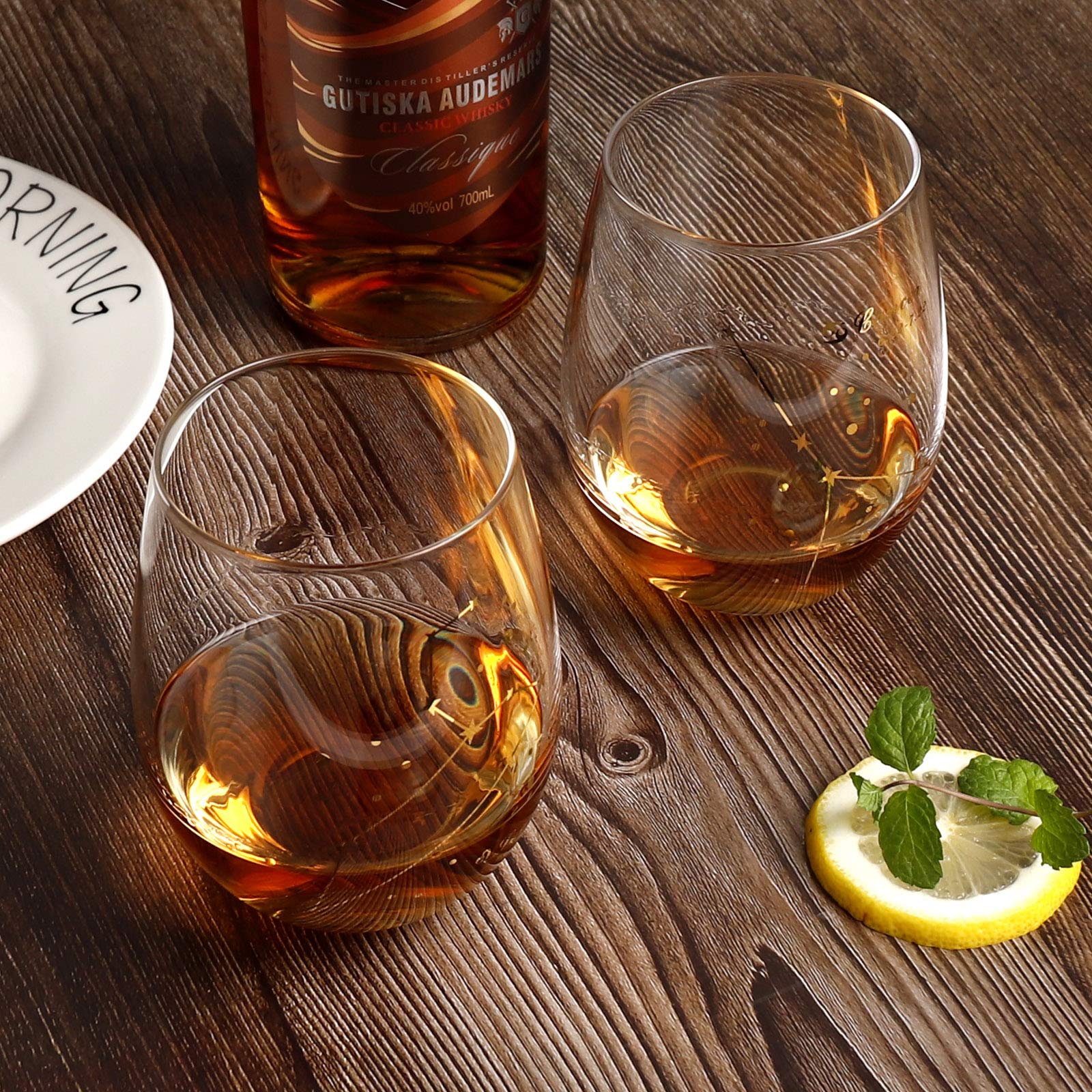HOHY Leo zodiac stemless glass with durable bottom for stability.