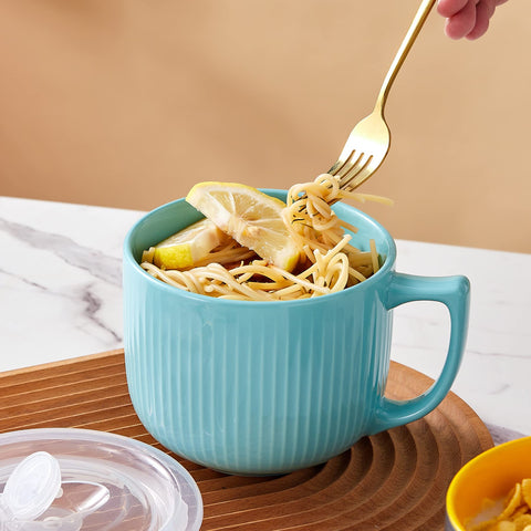 Hoilse ramen bowl blue, microwave-safe for quick reheats.