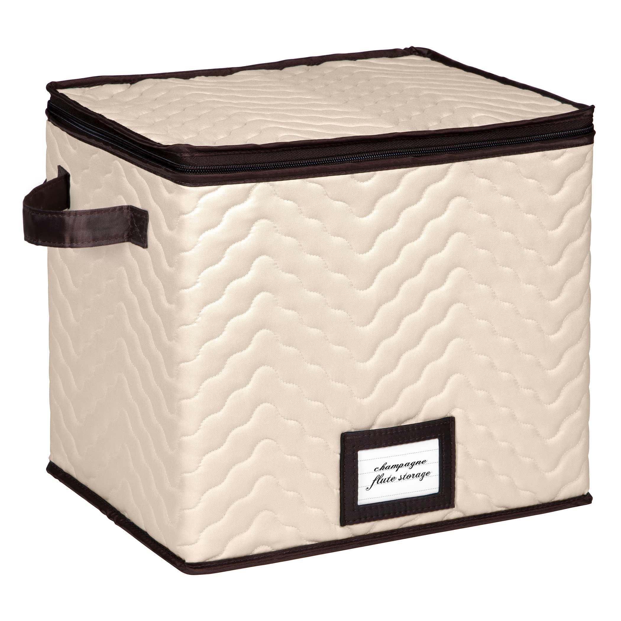 HOLDN’ STORAGE easy-carry handles make moving between shelves simple.