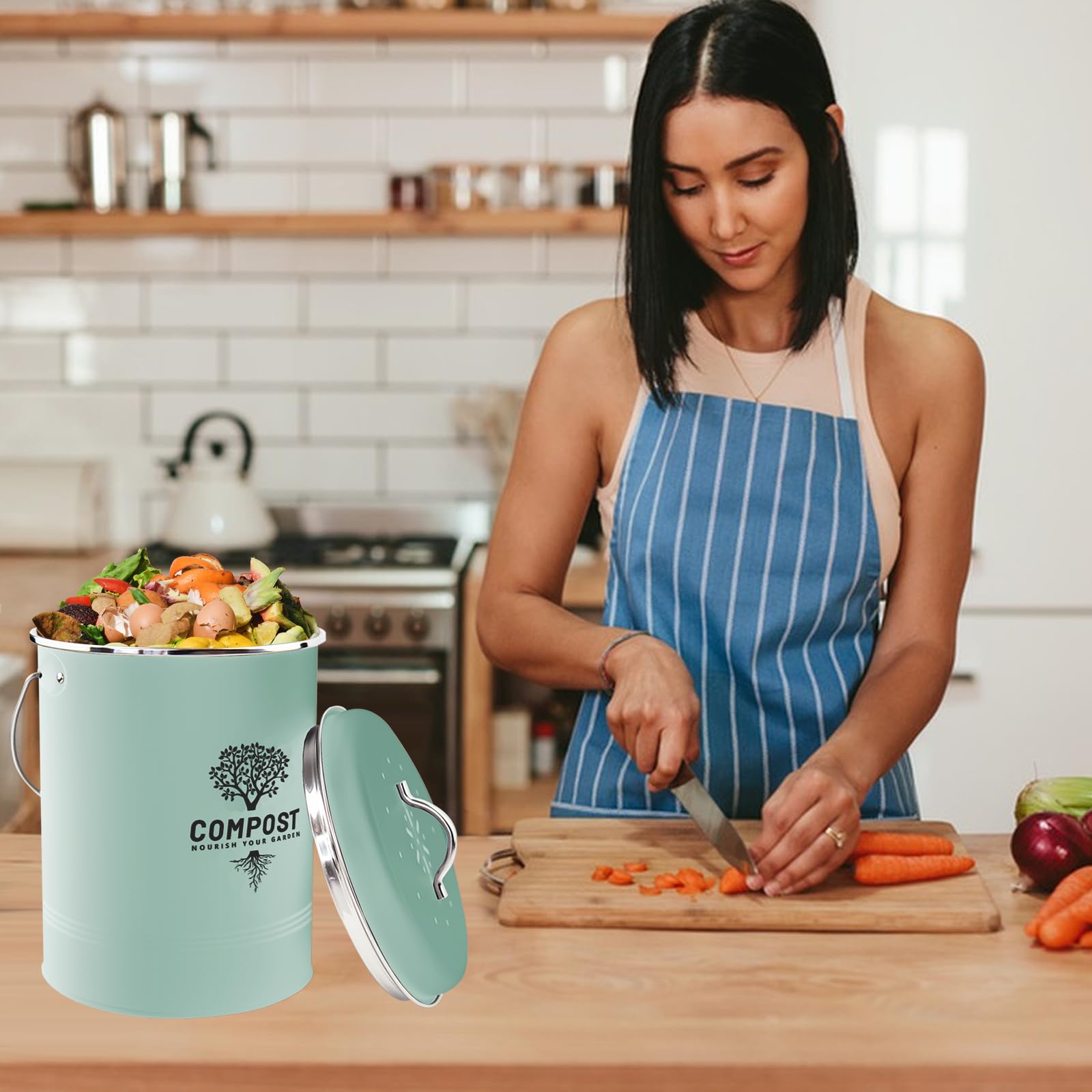 Holismo removable charcoal filter cartridge keeps the kitchen fresh between changes