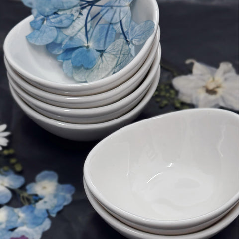 Holitika 6-piece dipping bowls perfect for condiments and sauces.