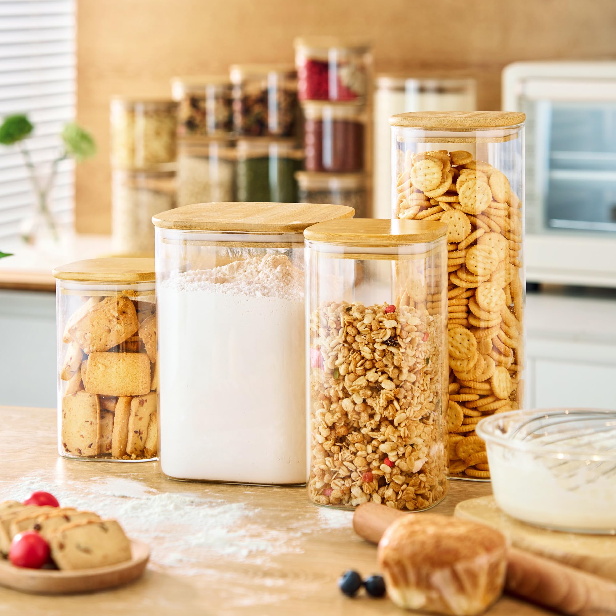 HomArtist transparent jar filled with rice for easy access.