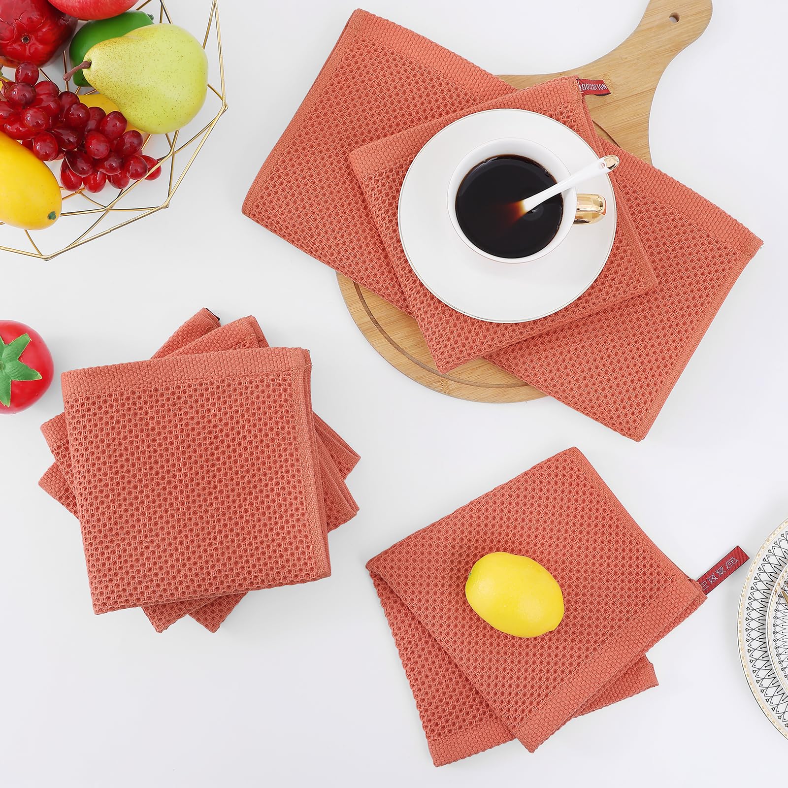 Homaxy coral kitchen towels are easy to care for and machine washable.