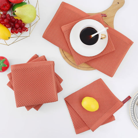 Homaxy coral kitchen towels are easy to care for and machine washable.
