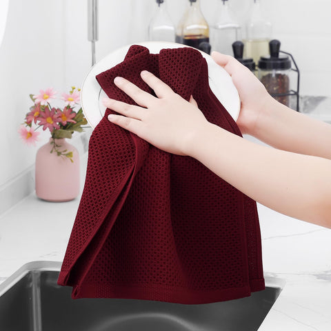 Homaxy four-pack cotton dishcloths in burgundy offer coordinated kitchen cleanup.