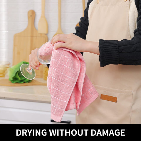 Homaxy four-pack towels offer durable, convenient cleaning in busy kitchens.