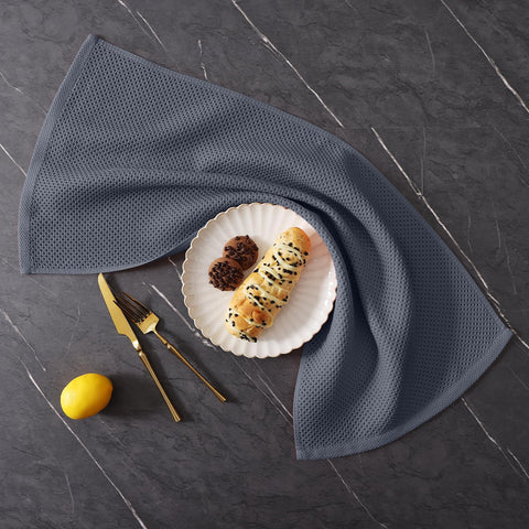 Homaxy gift-ready kitchen towels offer a practical, stylish upgrade.