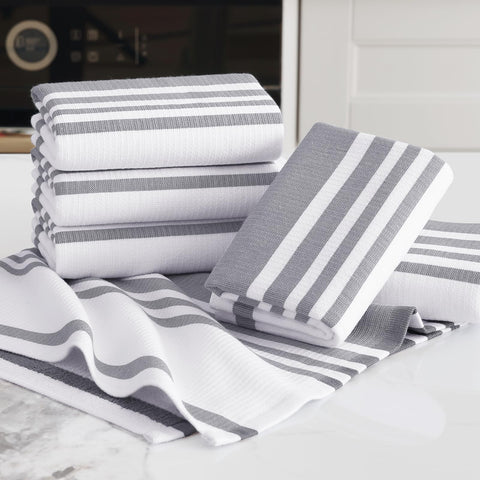 Homaxy towels measure 18x28 inches, large surface for dishes.