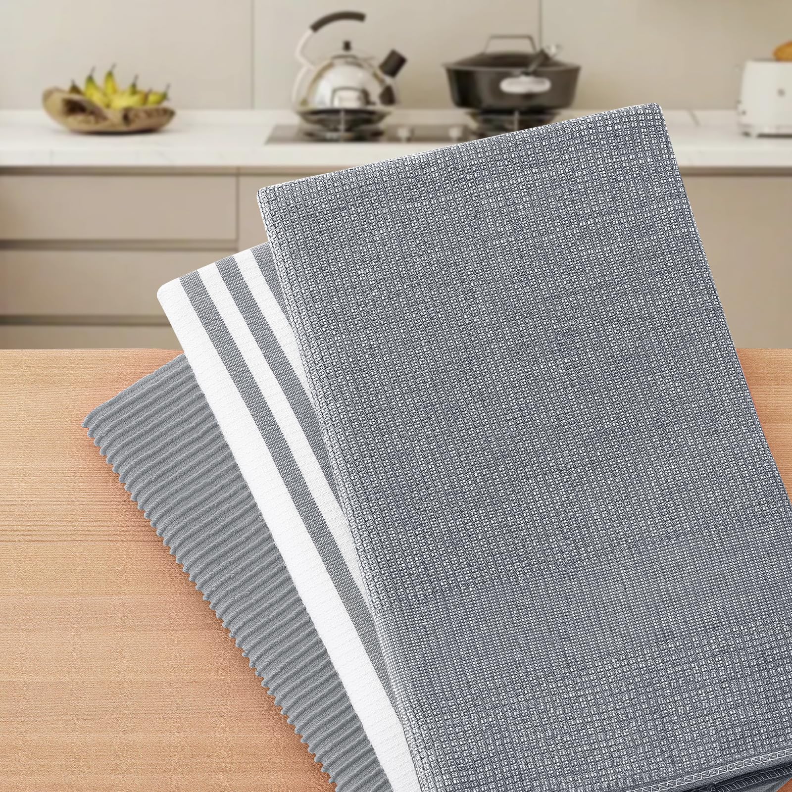 Homaxy Premium Kitchen Towels are machine washable and quick-drying for busy kitchens.