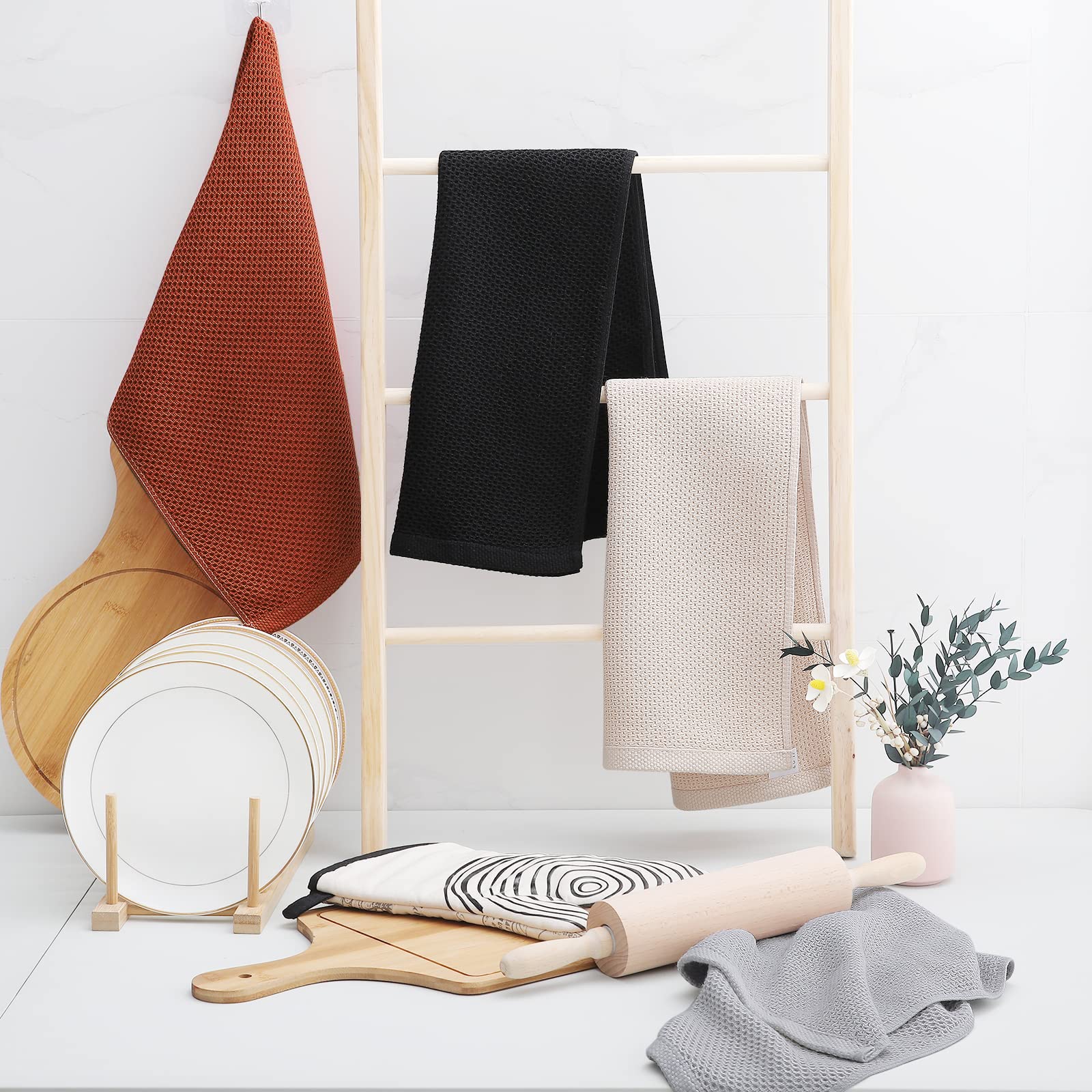 Homaxy soft absorbent towels safe on delicate cookware and non-scratch surfaces