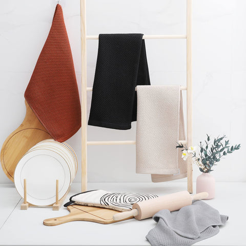 Homaxy soft absorbent towels safe on delicate cookware and non-scratch surfaces