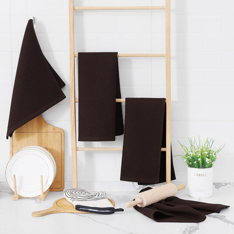 Homaxy soft cotton towels feel gentle on delicate cookware
