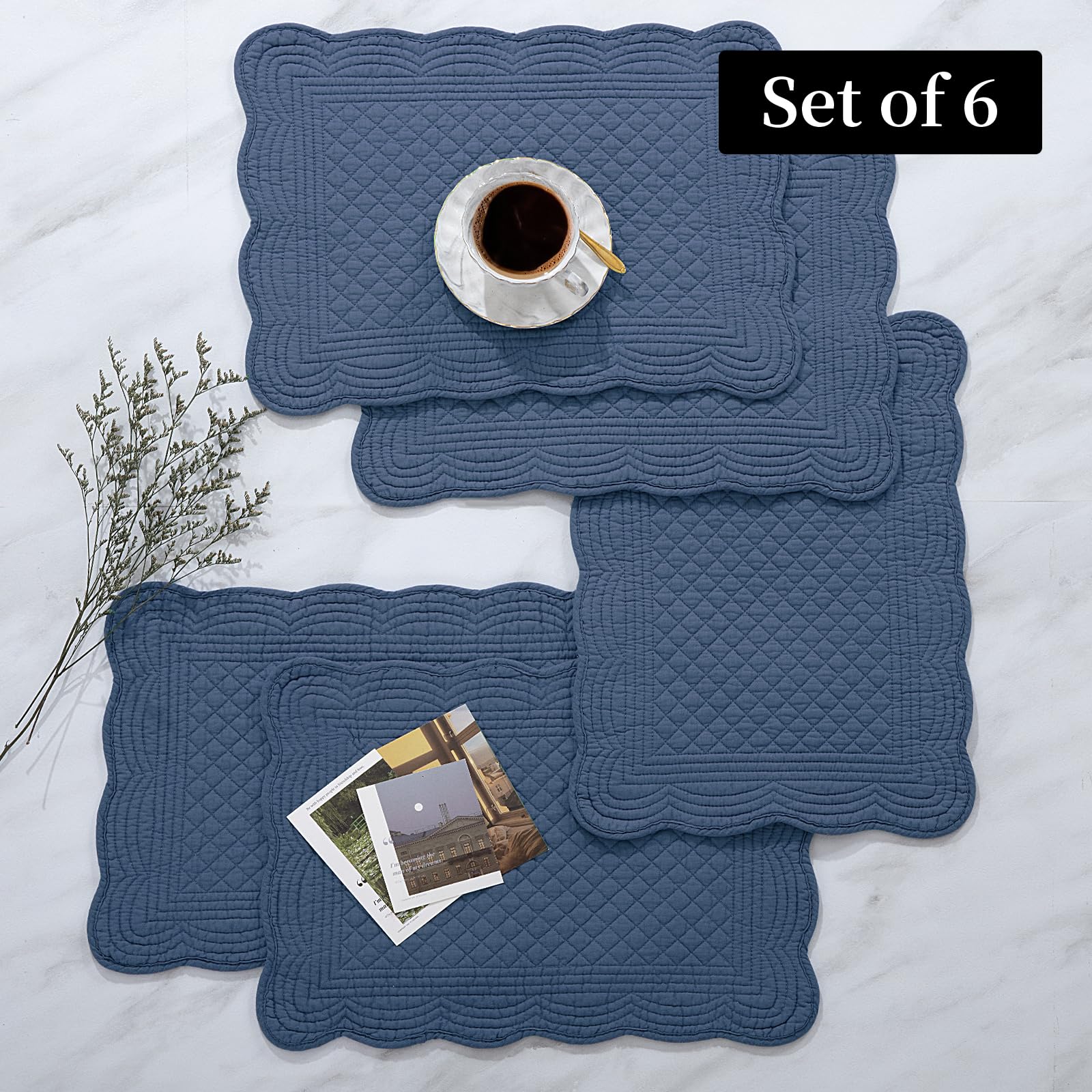Machine-washable HOMBYS placemats for easy care at home