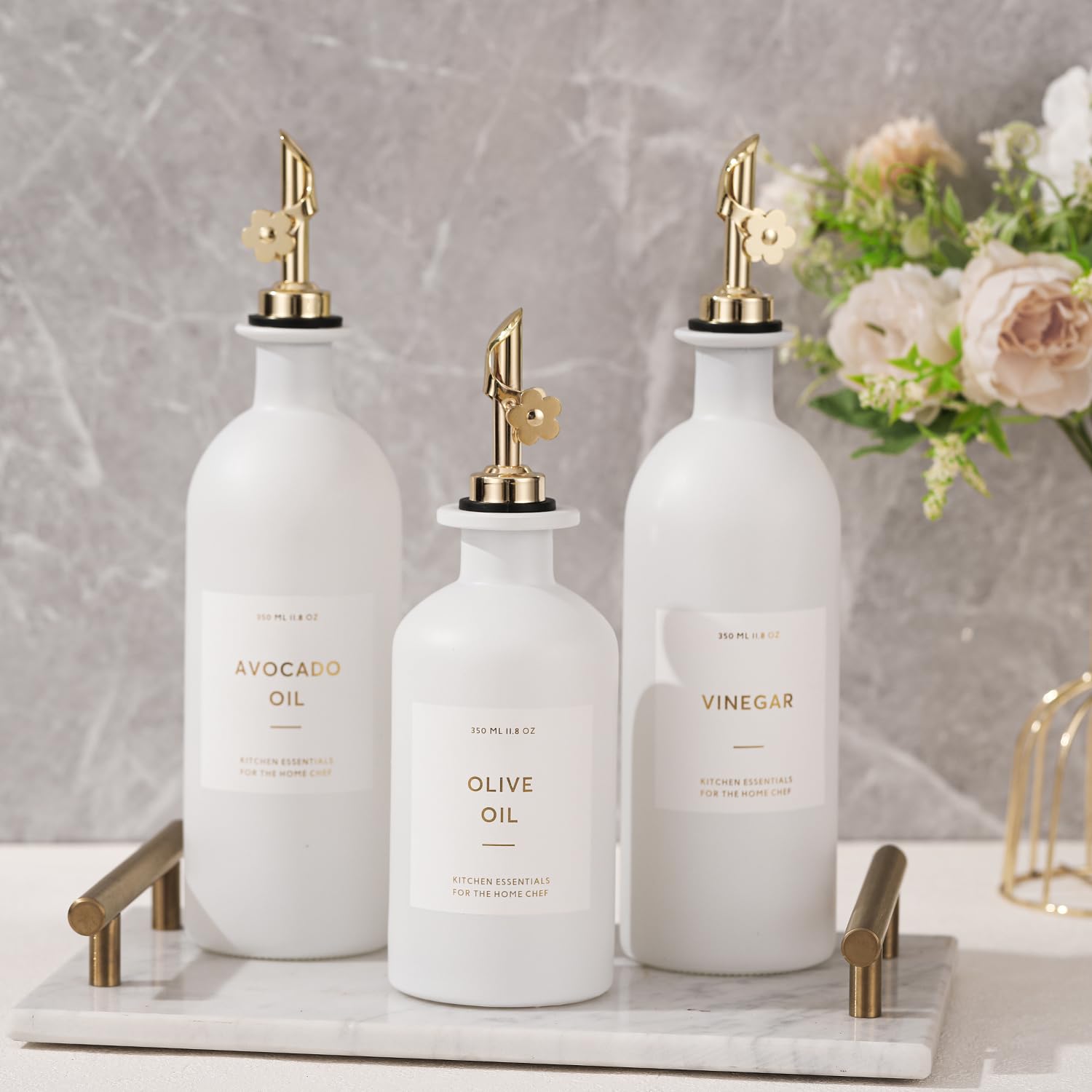 HOMCDALY 16oz glass bottles are sized for everyday cooking and storage.