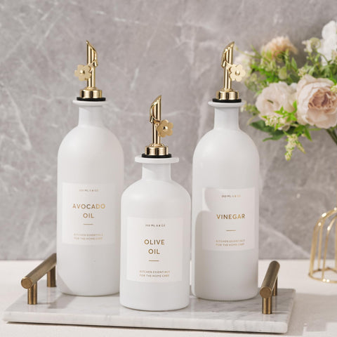 HOMCDALY 16oz glass bottles are sized for everyday cooking and storage.