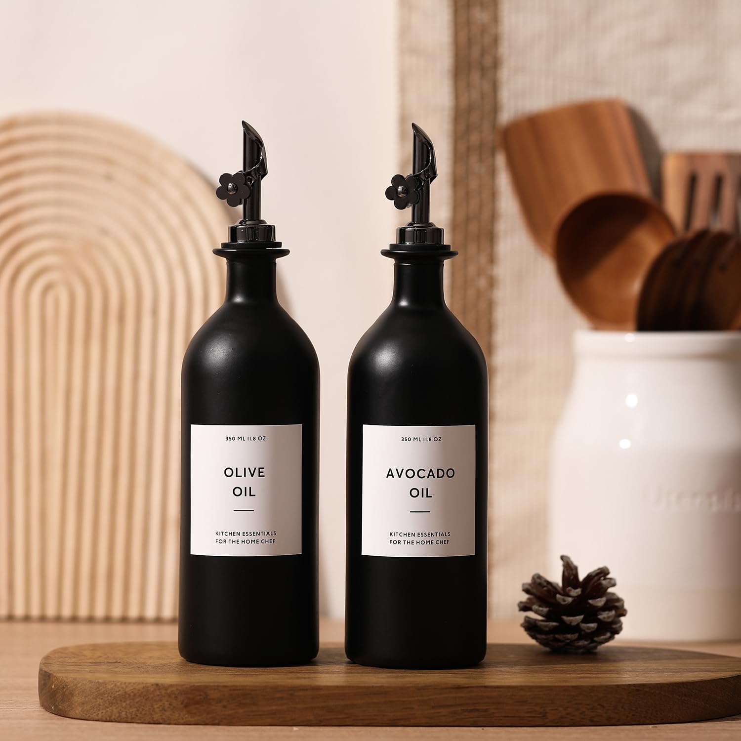 HOMCDALY easy to wipe clean glass bottle for simple maintenance.