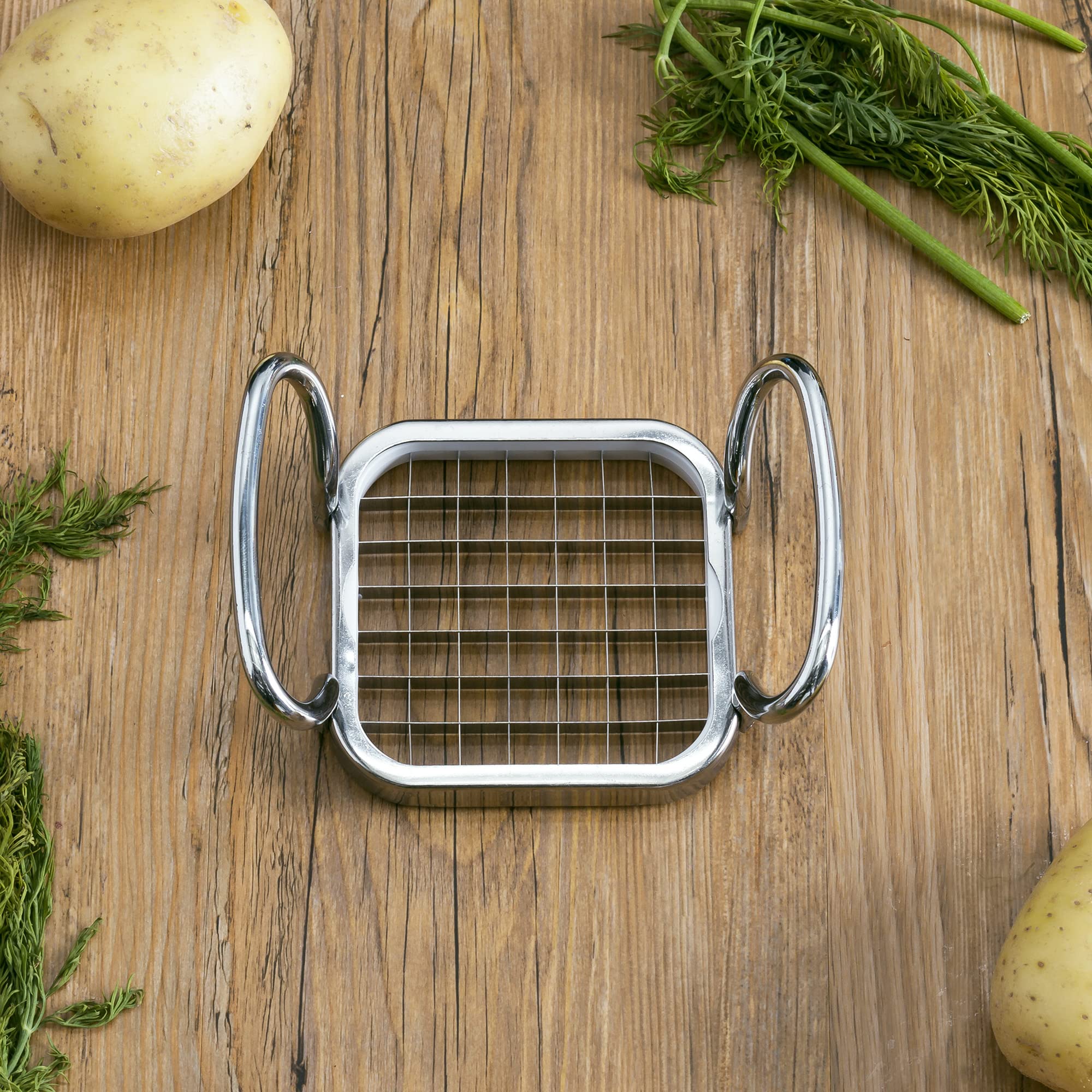 Home Basics durable stainless steel construction for repeated slicing