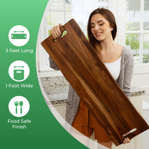 Home Beets board closeup grain – highlighting durable acacia wood and natural finish.