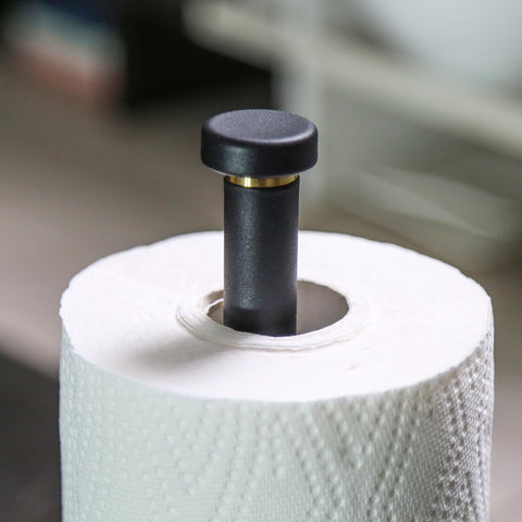 HOMEFELIZ matte black finish with gold ring provides stylish, easy grip.