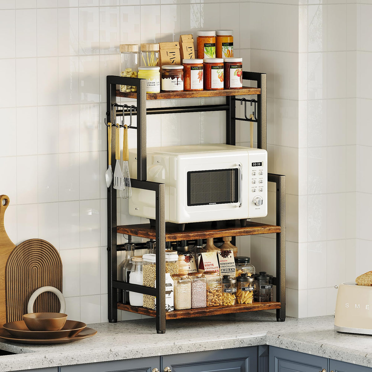 Homeiju 3-tier spice rack top shelf view for quick spice access.