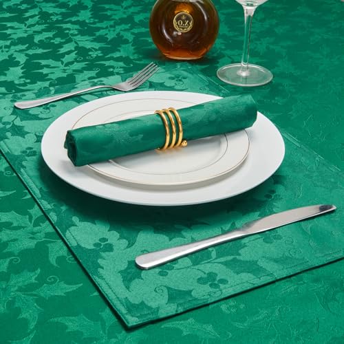HomeJoy heat-resistant placemats protect surfaces when serving warm dishes