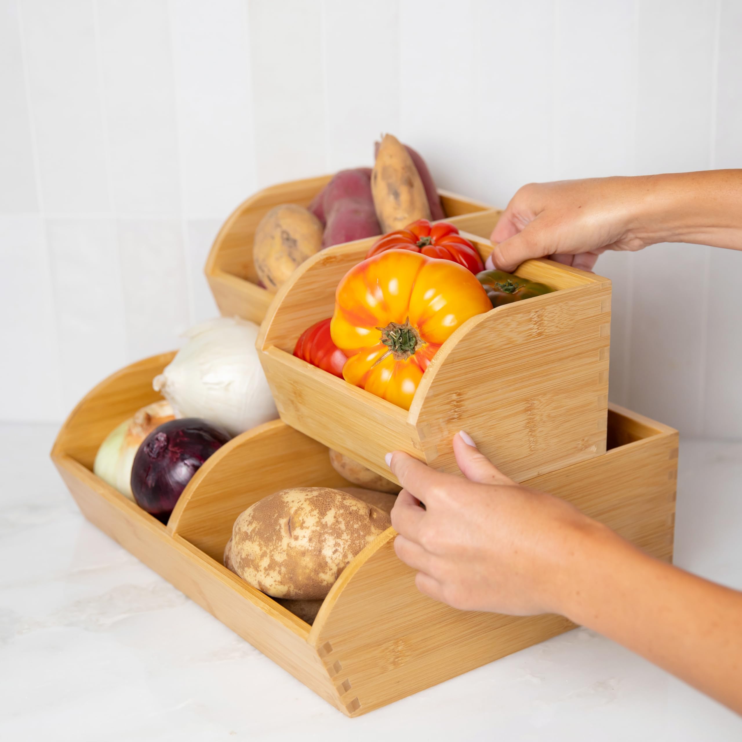 Homeware Express stackable-potato-onion-bin-set maximizes vertical space in cabinets.