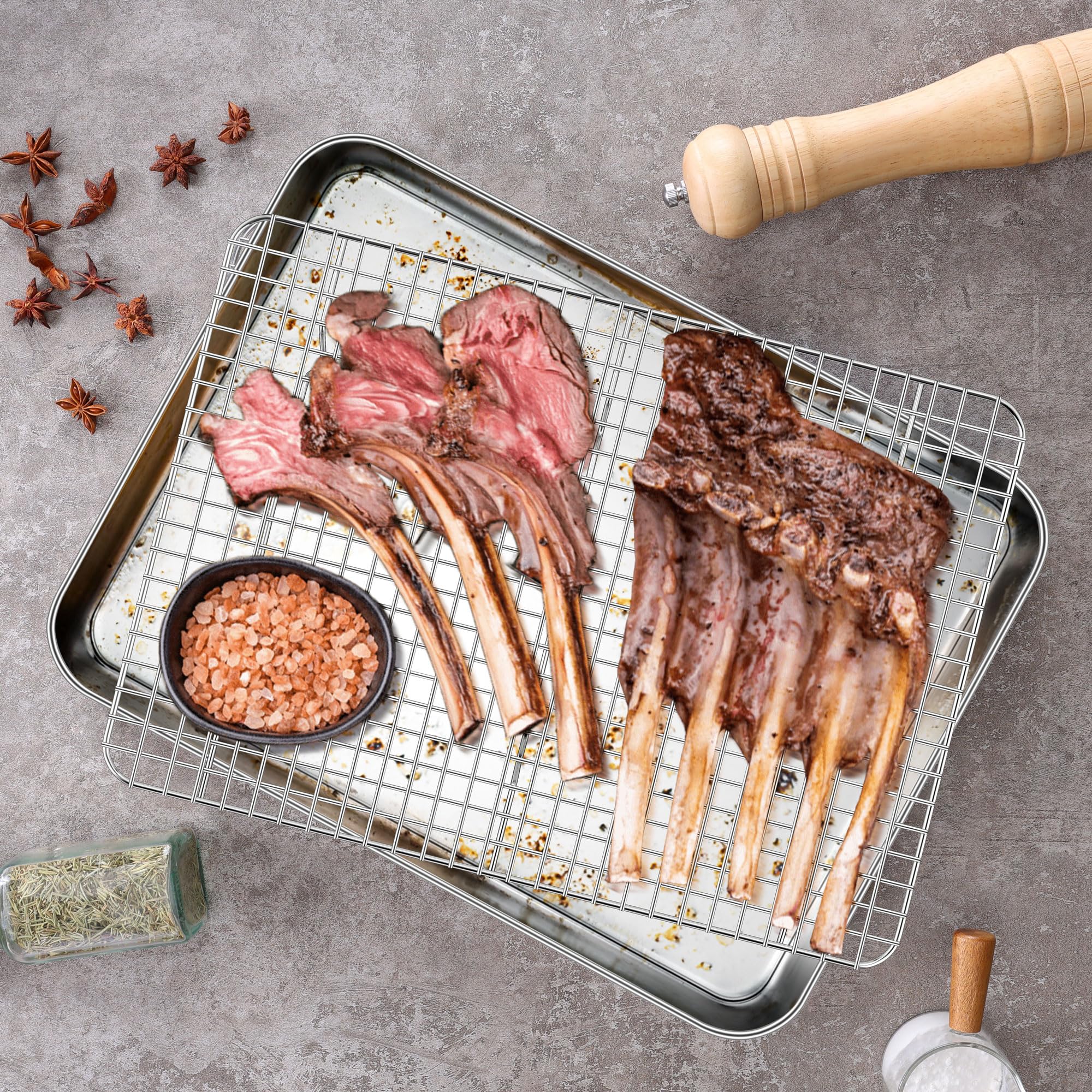 Homikit dishwasher-safe bakeware makes cleanup quick after roasting.