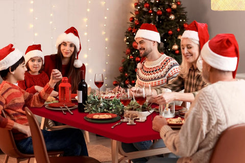 Homing rectangle table cloth cover easy-care finish for machine-washable convenience.